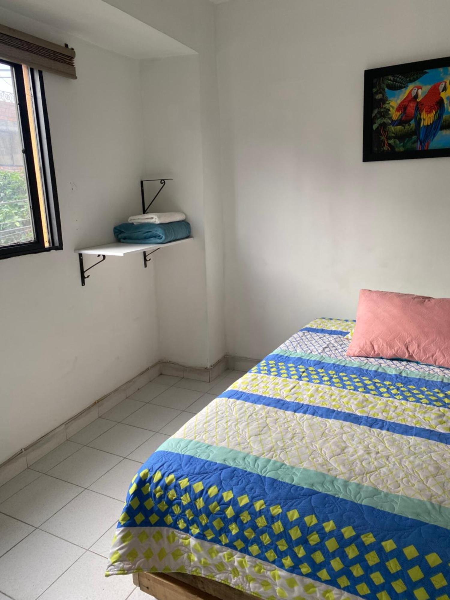 Hostel Kumho Home Medellín Kültér fotó