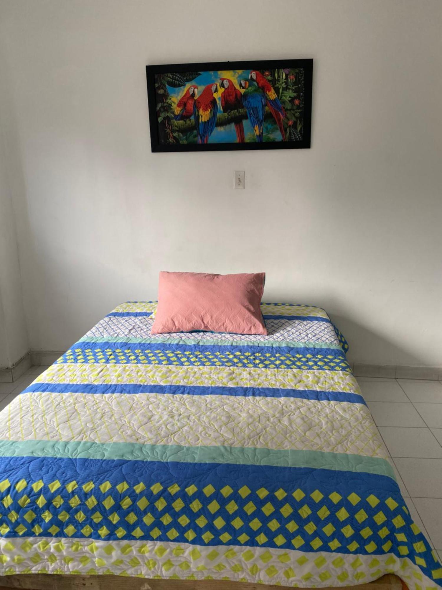 Hostel Kumho Home Medellín Kültér fotó
