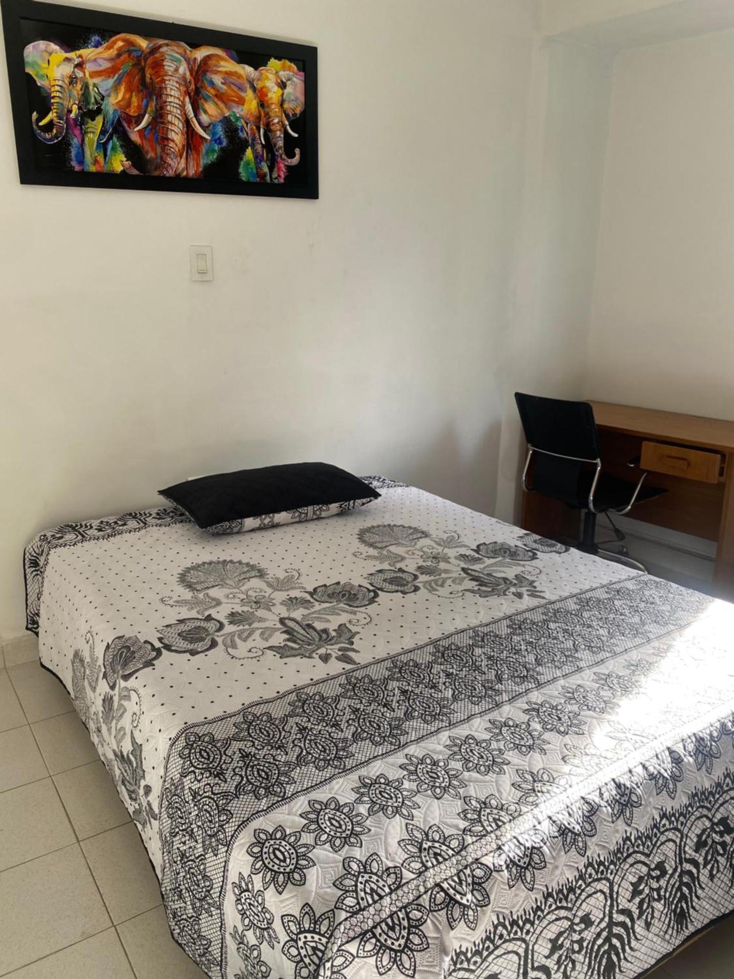 Hostel Kumho Home Medellín Kültér fotó